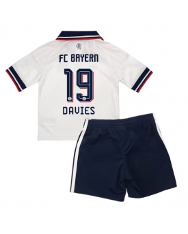Billige Fotballdrakt Bayern Munich Alphonso Davies #19 Replika Bortedraktsett Barn 2026-27 Kortermet (med bukser)